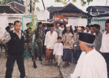 Kelembutan Hati Gus Maksum, Preman Paling Ditakuti di Jawa Timur Takluk