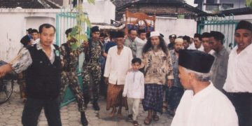 Kelembutan Hati Gus Maksum, Preman Paling Ditakuti di Jawa Timur Takluk