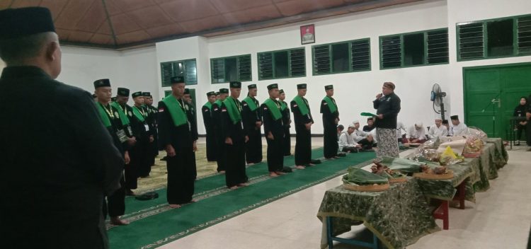 Anggota Baru Pagar Nusa Rayon Khusus Yonif MR 413/Bremoro Resmi Dilantik Gus Nabil Haroen