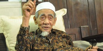 Makna Ijazah Kubro Pagar Nusa Menurut Mbah Maimoen Zubair