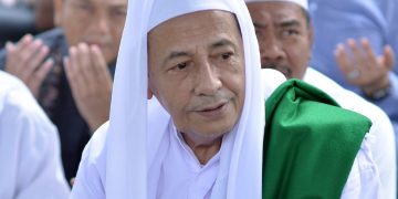 Bolehkah Mengamalkan Hizib Tanpa Ijazah? Ini Jawaban Habib Luthfi Bin Yahya