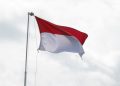Menjaga demokrasi