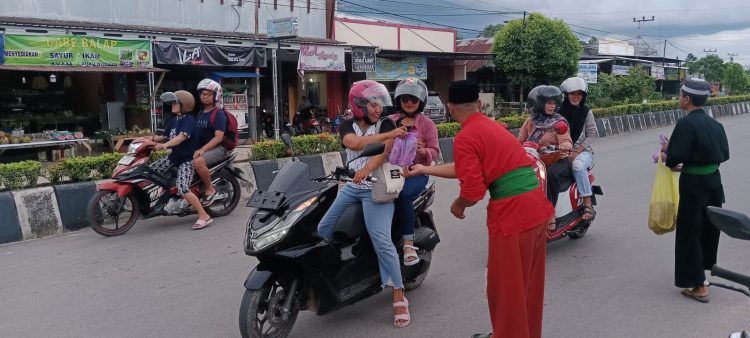 Aksi Takjil on The Road Pagar Nusa Lamandau pada Sabtu (30/3/2024)